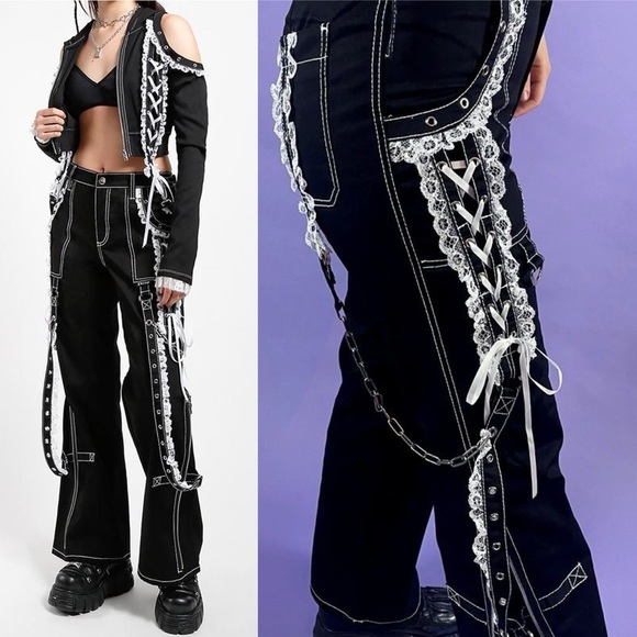Tripp NYC Lolita Bondage Pants Lace Trim Chains Black White 25 EUC - Picture 10 of 10